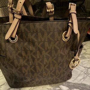 Michael Kors purse